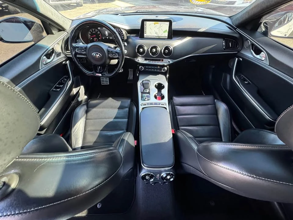 2018 Kia Stinger GT - Image 12 of 19