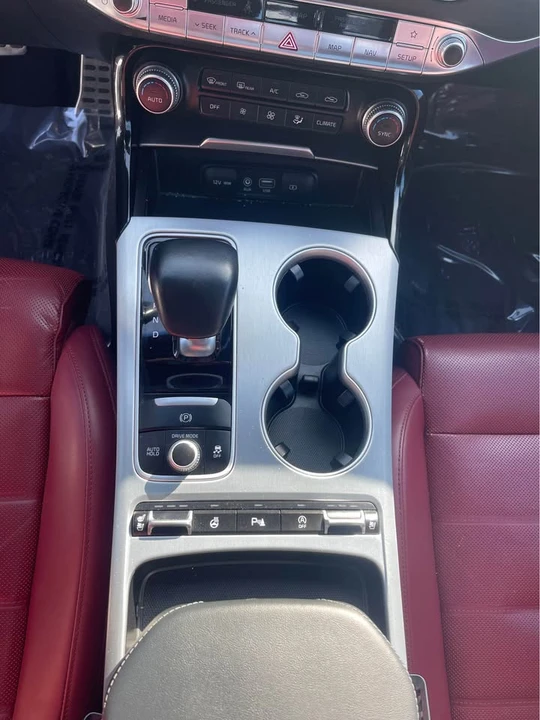 2018 Kia Stinger GT - Image 9 of 9
