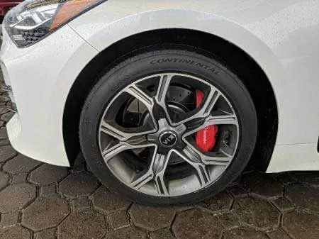 2018 Kia Stinger GT - Image 9 of 20