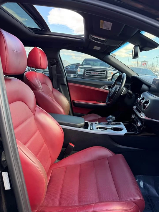 2018 Kia Stinger GT - Image 4 of 14