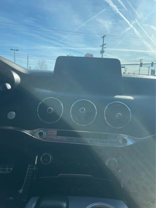 2018 Kia Stinger GT - Image 8 of 9