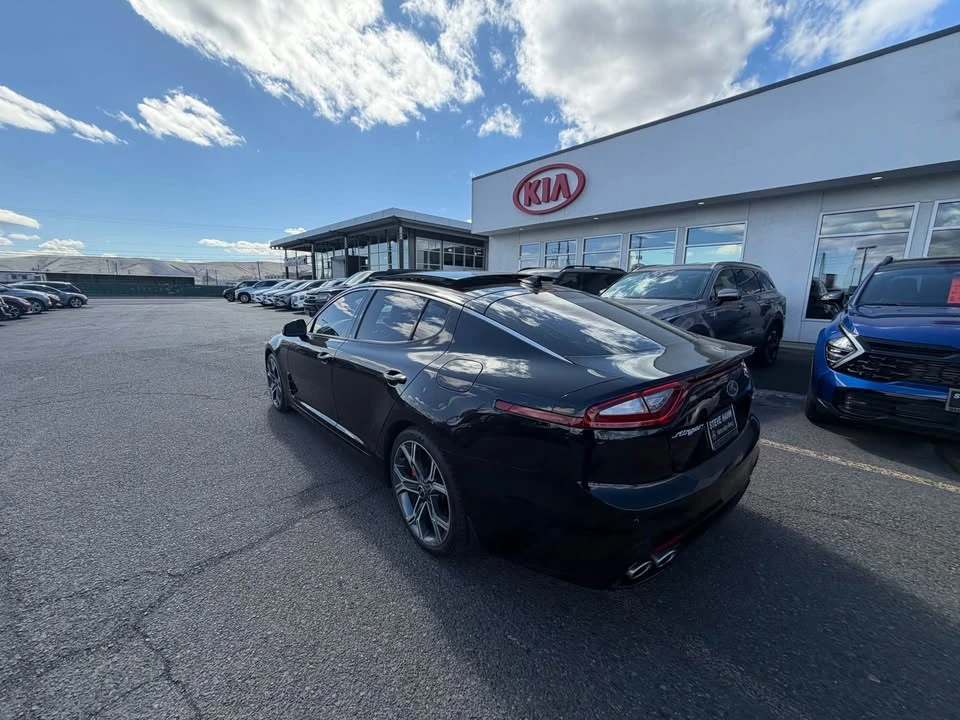 2018 Kia Stinger GT - Image 8 of 14