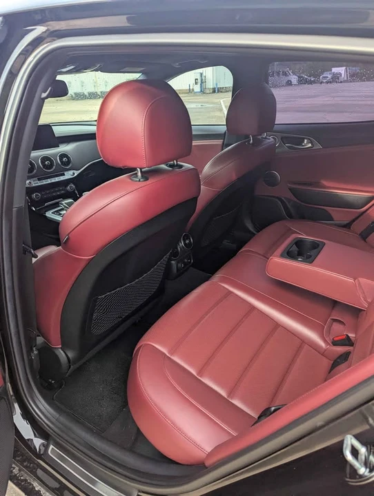 2018 Kia Stinger GT - Image 12 of 16