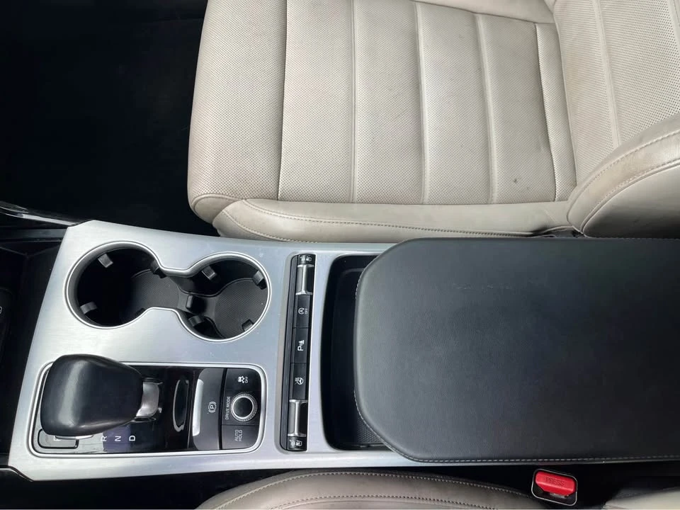 2018 Kia Stinger GT - Image 14 of 20