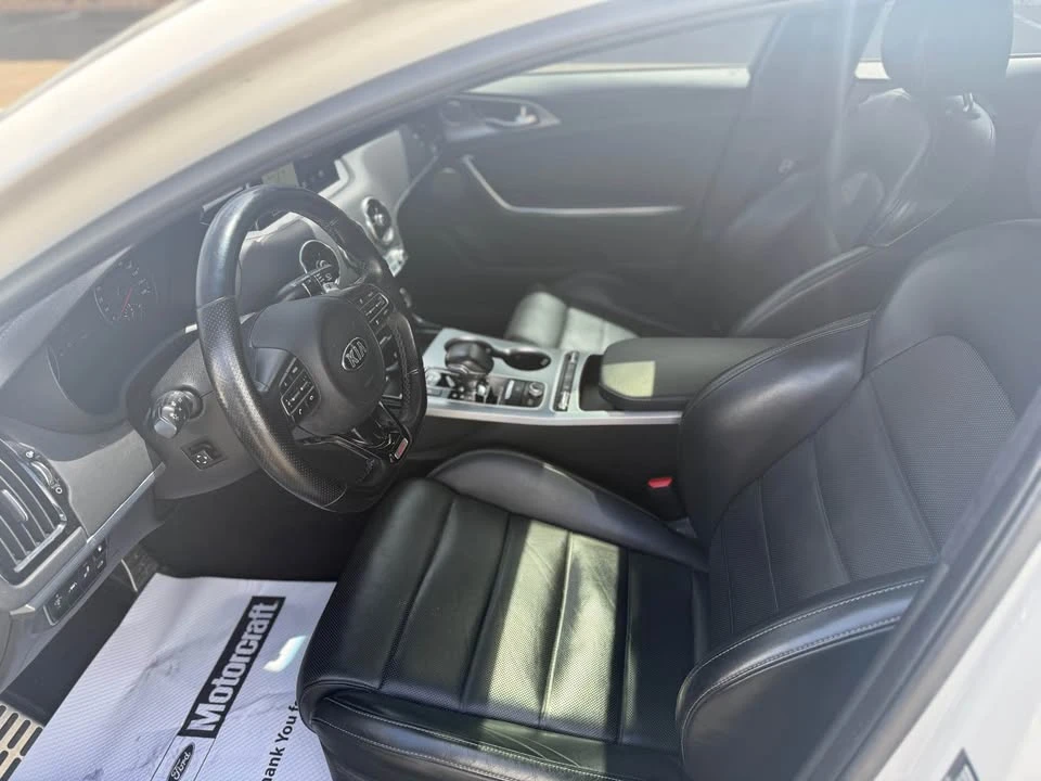 2018 Kia Stinger GT - Image 11 of 15