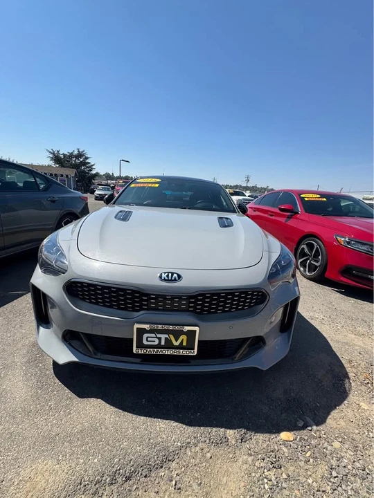2018 Kia Stinger GT - Image 2 of 12