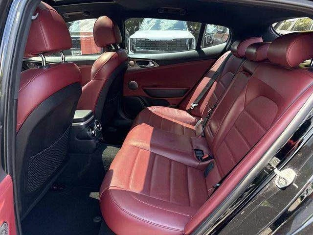 2018 Kia Stinger GT - Image 16 of 19