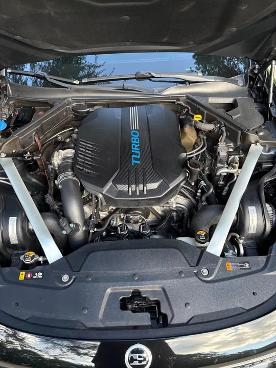 2018 Kia Stinger GT - Image 15 of 16