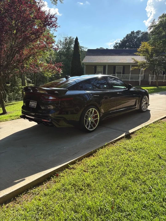 2018 Kia Stinger GT - Image 8 of 16