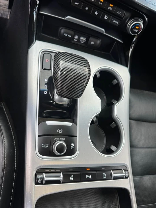 2018 Kia Stinger GT - Image 10 of 12