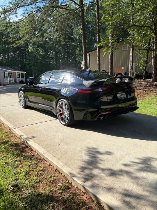 2018 Kia Stinger GT - Image 6 of 16