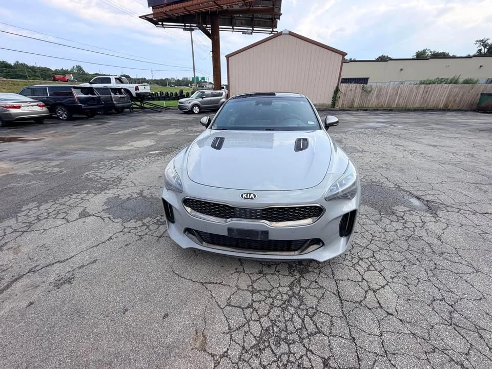 2018 Kia Stinger GT - Image 2 of 11