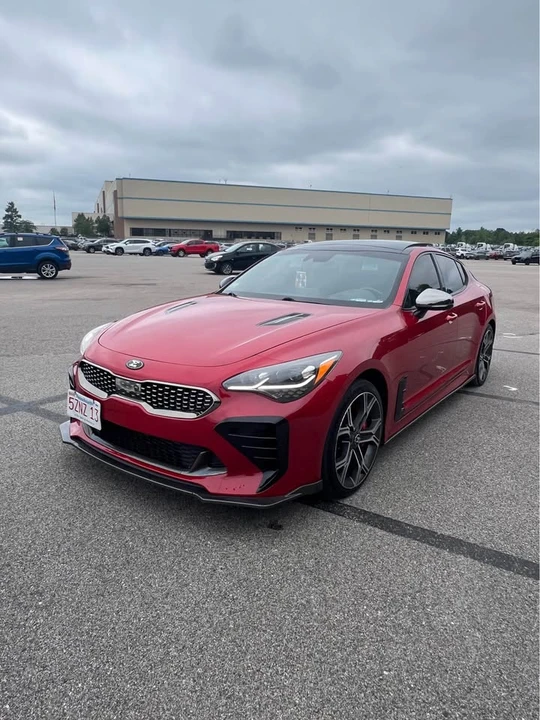 2018 Kia Stinger GT - Image 2 of 11