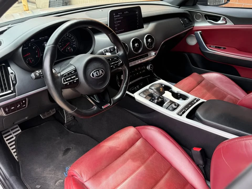 2018 Kia Stinger GT - Image 11 of 20