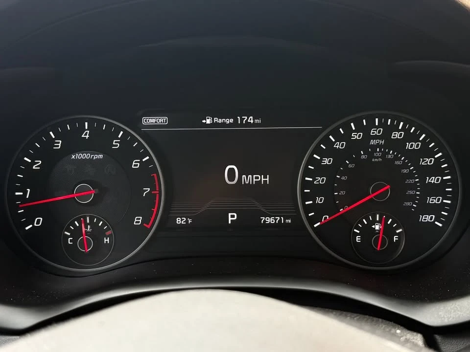 2018 Kia Stinger GT - Image 13 of 20