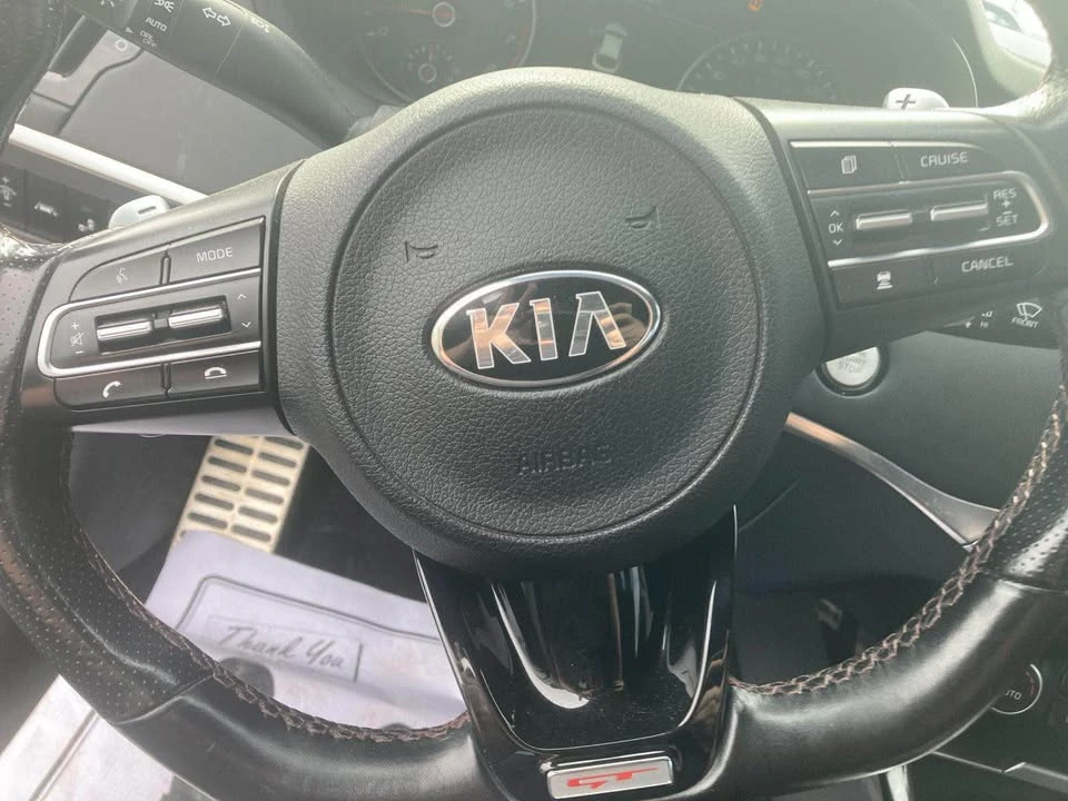 2018 Kia Stinger GT - Image 11 of 16