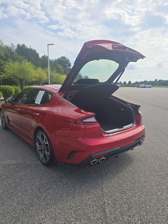 2018 Kia Stinger GT - Image 6 of 10
