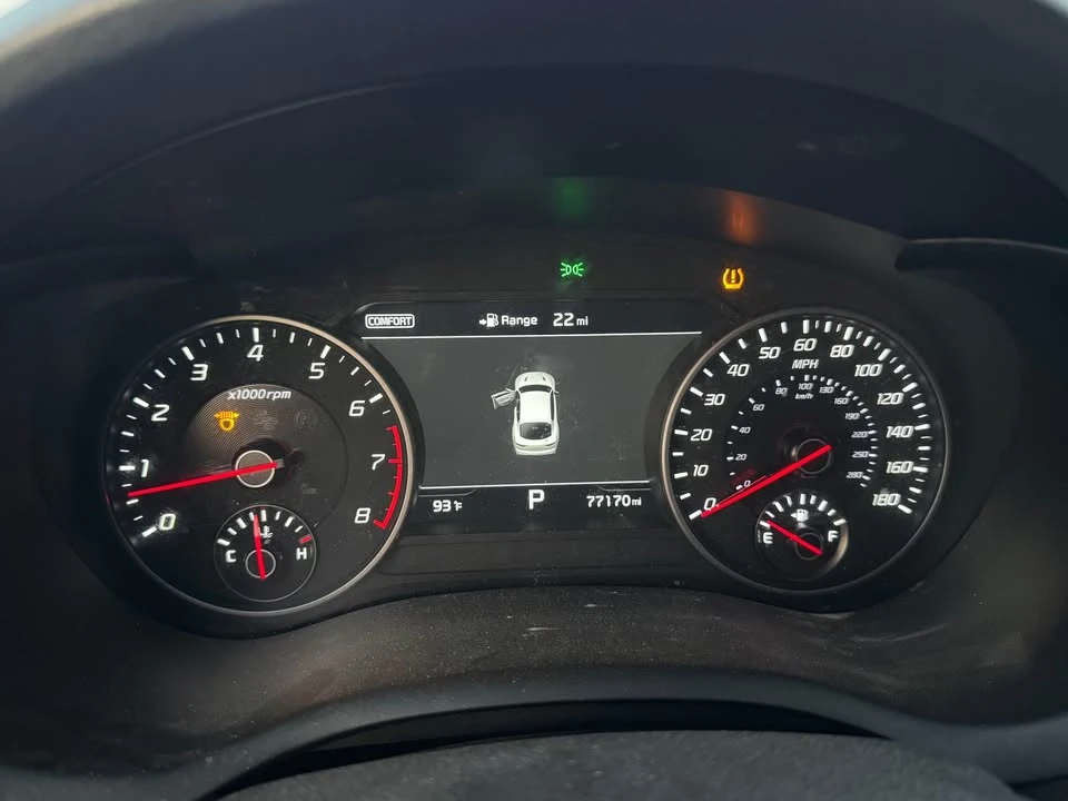 2018 Kia Stinger GT - Image 9 of 13