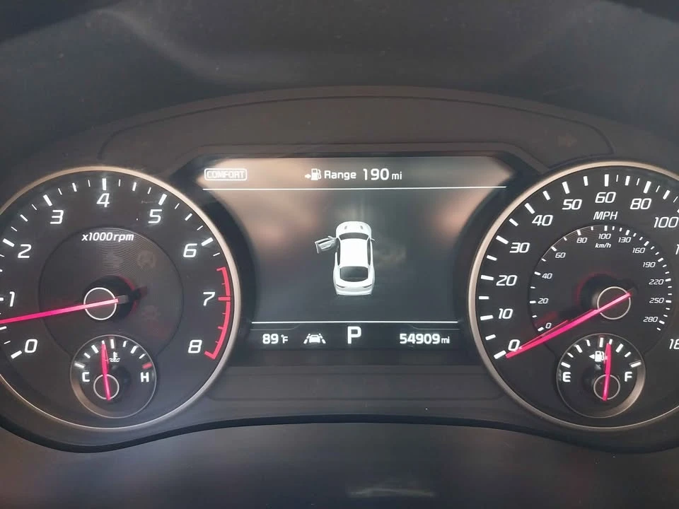 2018 Kia Stinger GT - Image 18 of 18