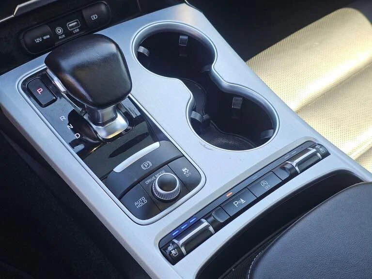 2018 Kia Stinger - Image 13 of 18