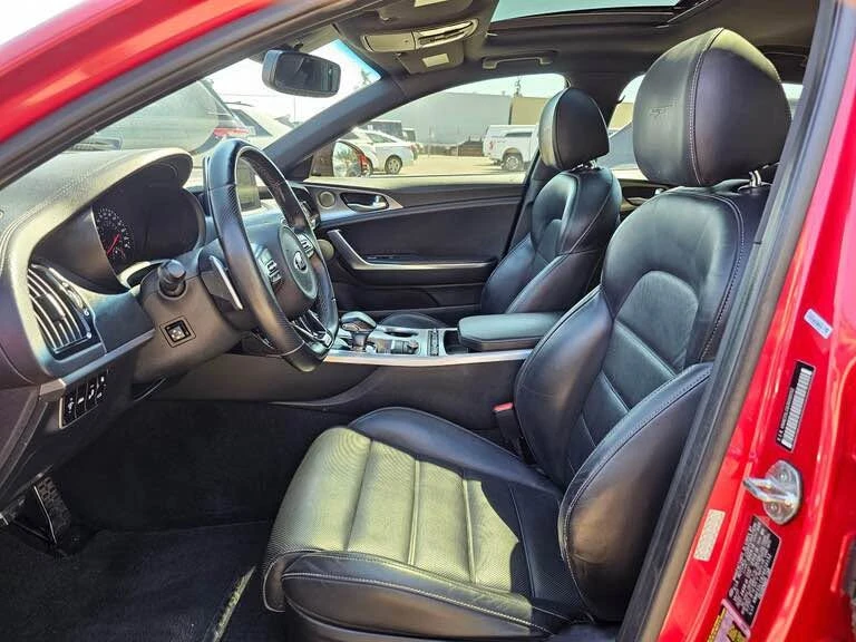 2018 Kia Stinger - Image 5 of 18