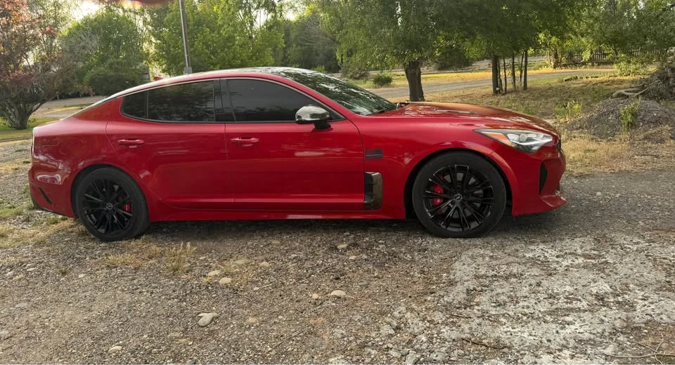 2018 Kia Stinger GT - Image 5 of 10
