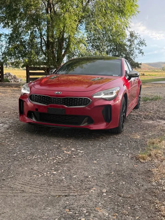 2018 Kia Stinger GT - Image 6 of 10