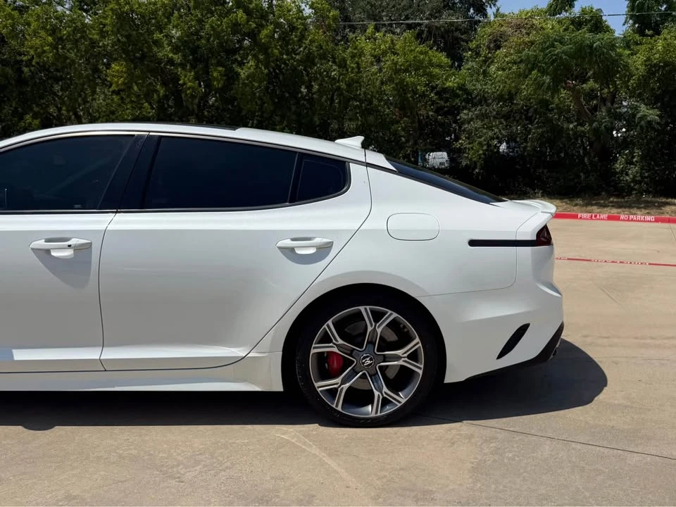2018 Kia Stinger GT - Image 12 of 15