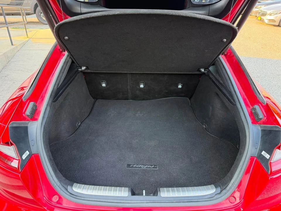 2018 Kia Stinger GT - Image 18 of 19
