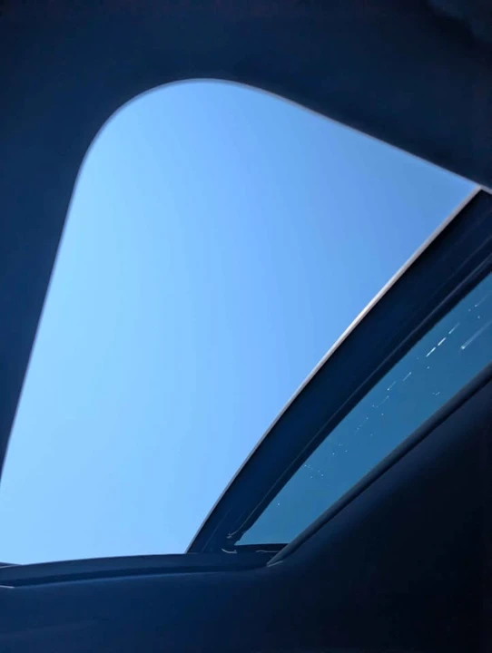 2018 Kia Stinger GT - Image 14 of 18