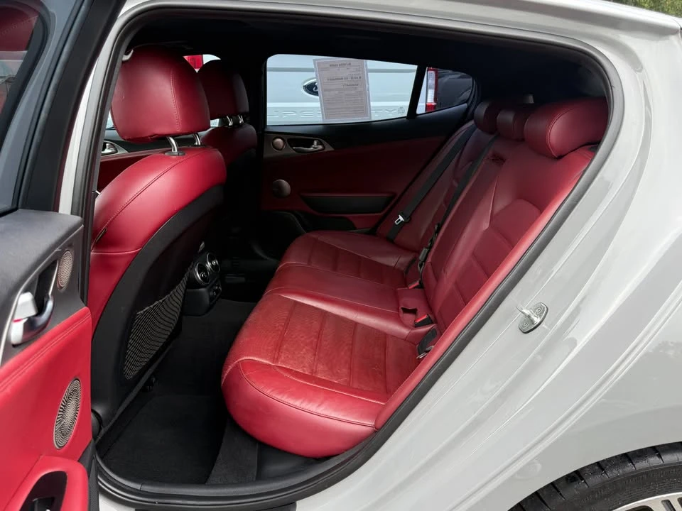 2018 Kia Stinger GT - Image 12 of 20