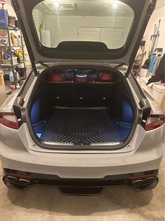 2018 Kia Stinger GT - Image 12 of 13