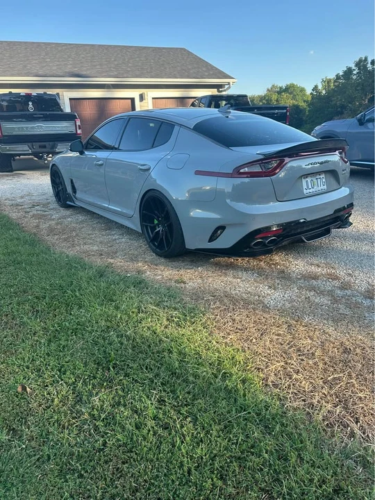 2018 Kia Stinger GT - Image 4 of 13