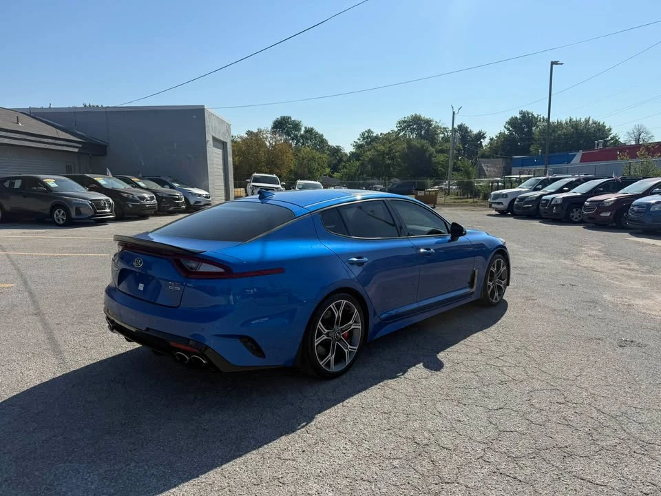 2018 Kia Stinger GT - Image 9 of 15