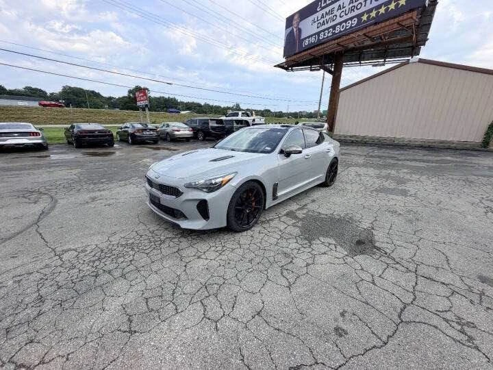 2018 Kia Stinger - Image 2 of 8