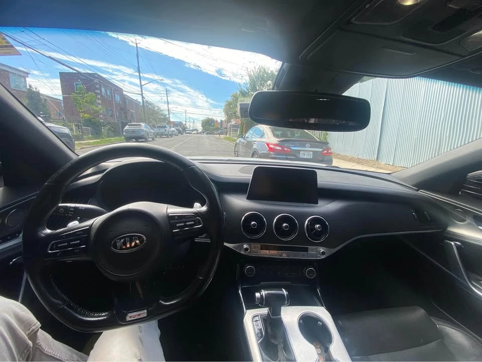 2018 Kia Stinger - Image 7 of 11