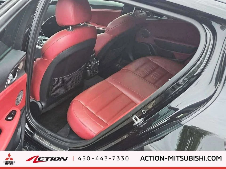 2018 Kia Stinger GT - Image 11 of 20