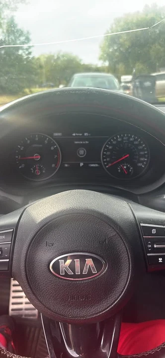 2018 Kia Stinger GT - Image 8 of 14