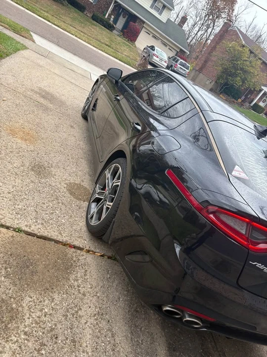 2018 Kia Stinger GT - Image 3 of 10