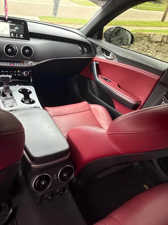 2018 Kia Stinger GT - Image 10 of 10