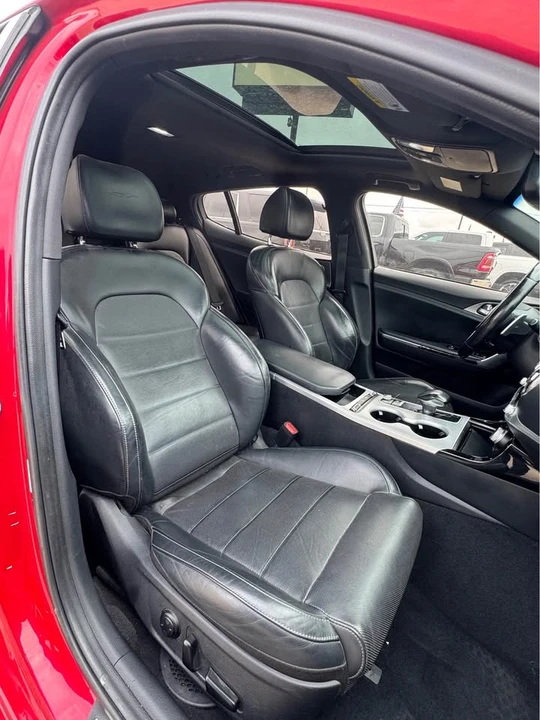 2018 Kia Stinger GT - Image 6 of 7