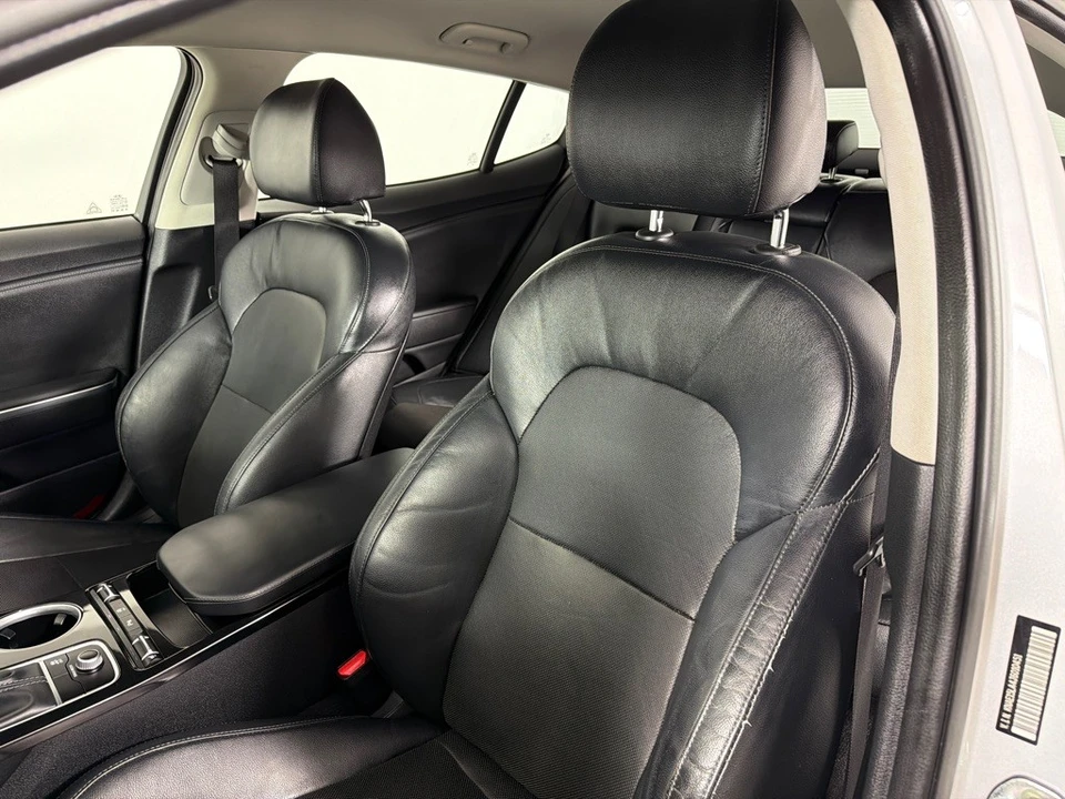 2018 Kia Stinger - Image 14 of 21