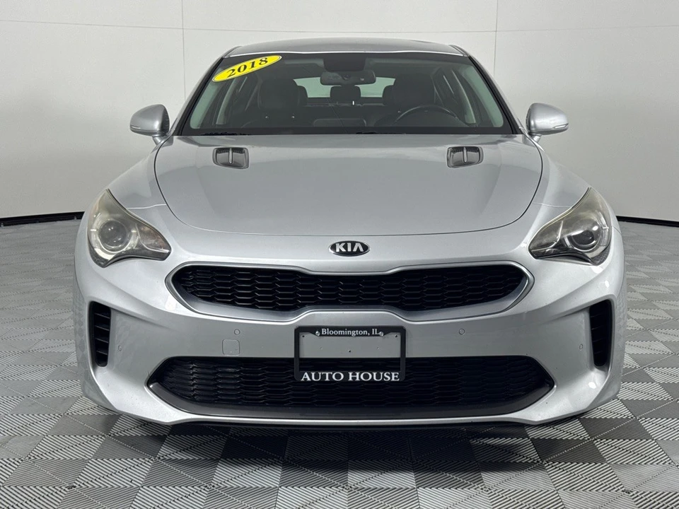 2018 Kia Stinger - Image 11 of 12