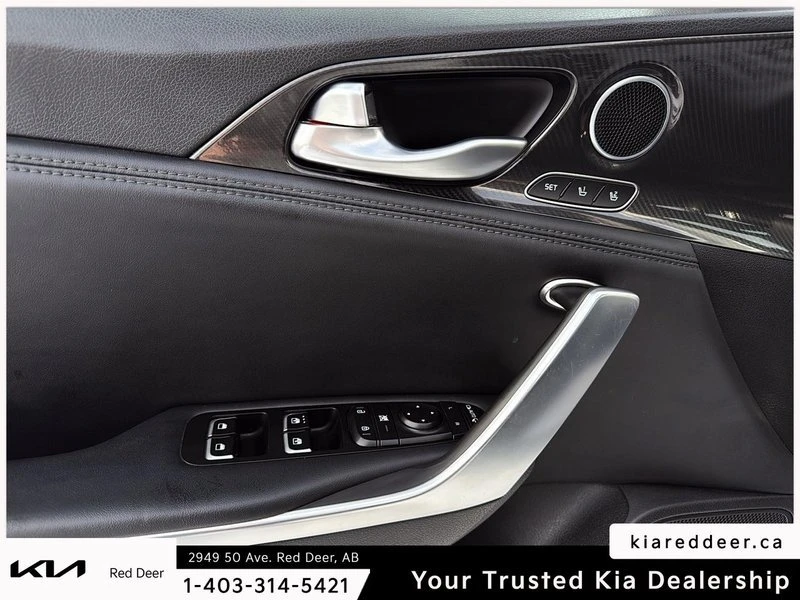 2018 Kia Stinger - Image 15 of 20