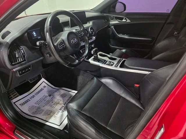 2018 Kia Stinger - Image 16 of 20
