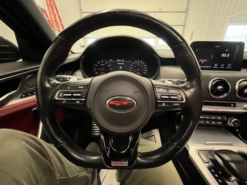 2018 Kia Stinger - Image 19 of 19