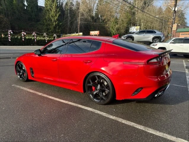 2018 Kia Stinger - Image 8 of 19