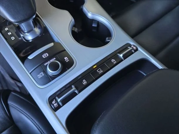 2018 Kia Stinger - Image 18 of 19