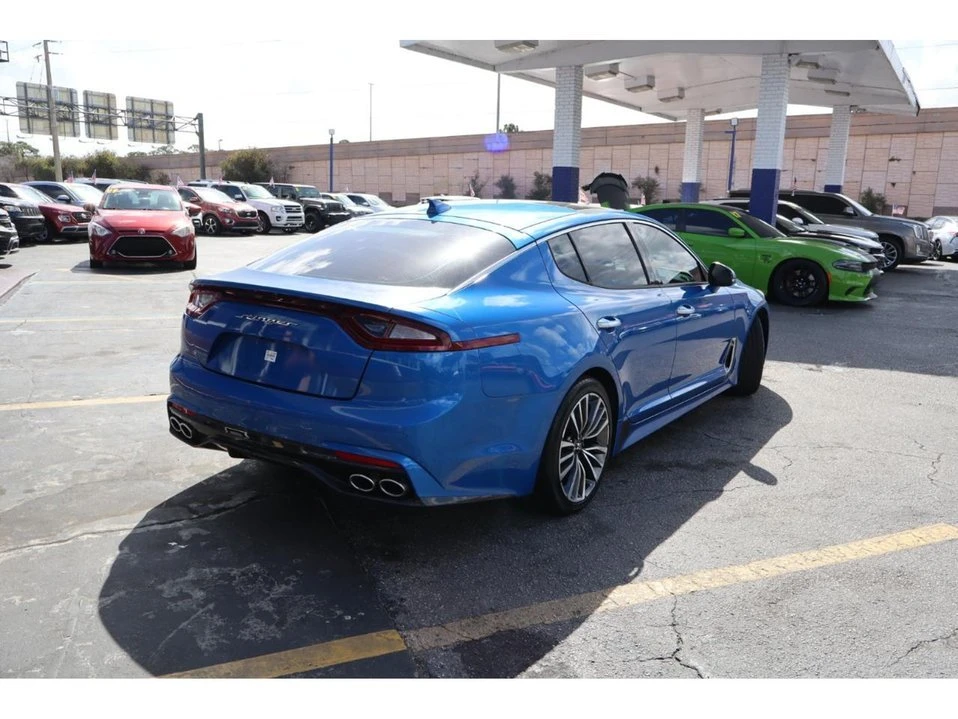 2018 Kia Stinger - Image 2 of 20
