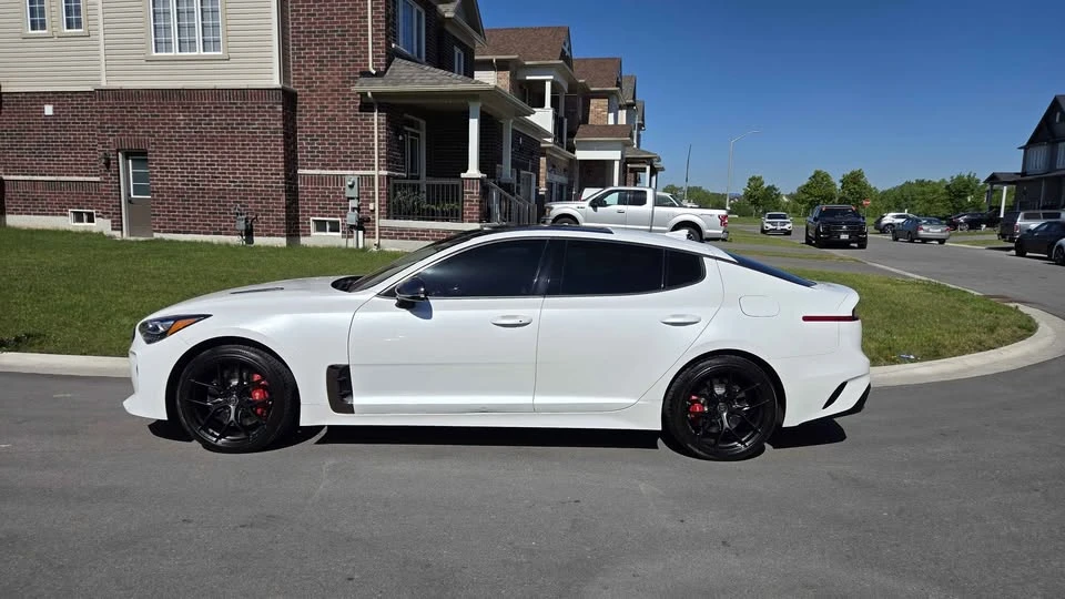 2018 Kia Stinger - Image 4 of 18